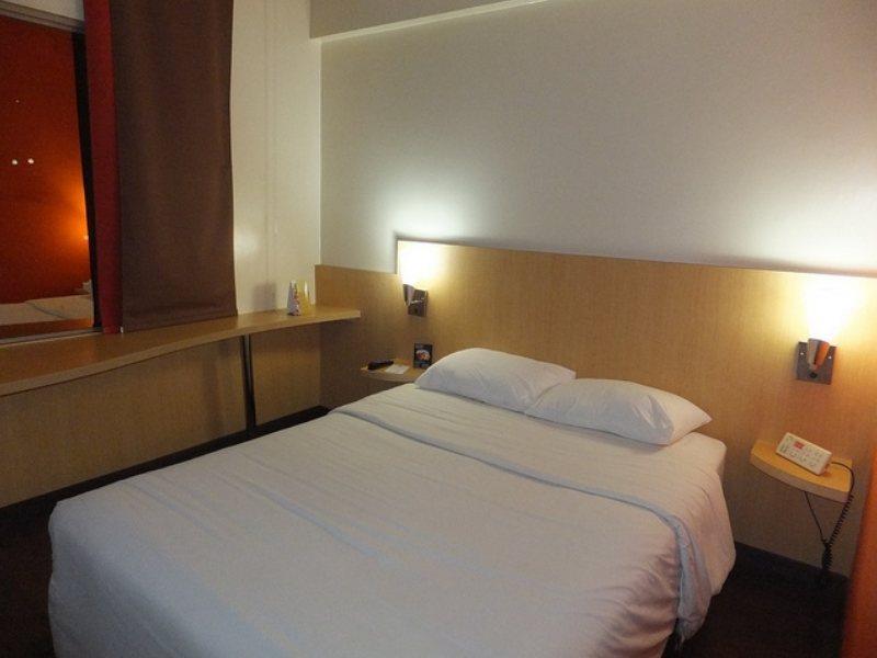 Tamarin Hotel Jakarta Manage By Vib Hospitality Management Экстерьер фото